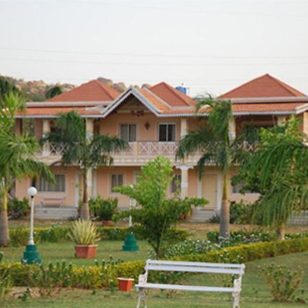 Kishkinda Heritage Resort Hampi Exterior foto
